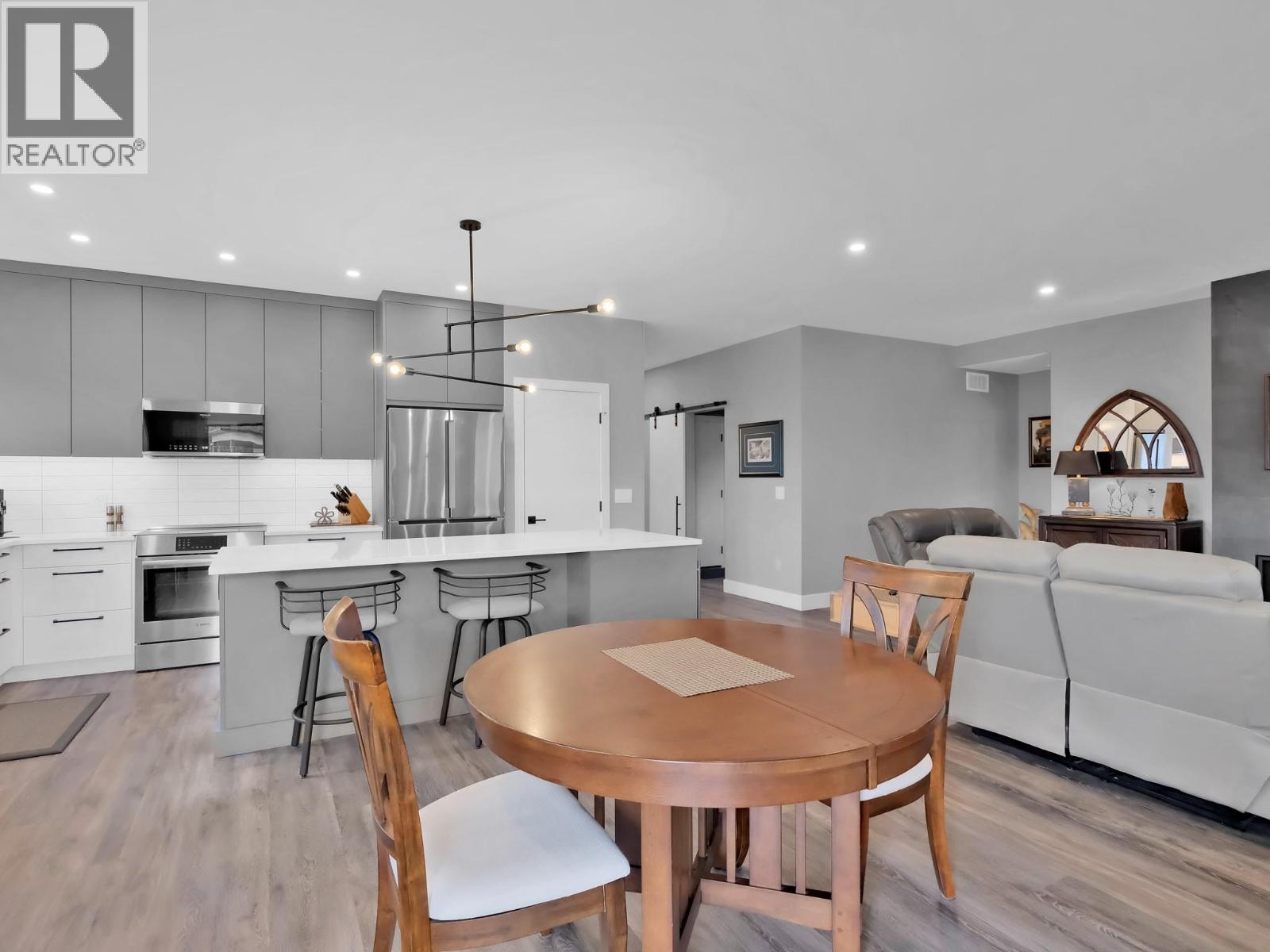 1940 Harris Drive, Penticton, British Columbia  V2A 0C8 - Photo 10 - 10371093