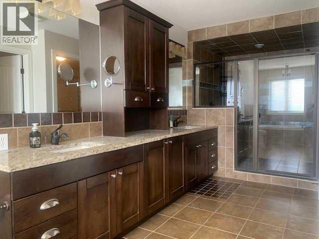 111 Tartan Circle W, Lethbridge, Alberta  T1J 4Z3 - Photo 35 - A2265368