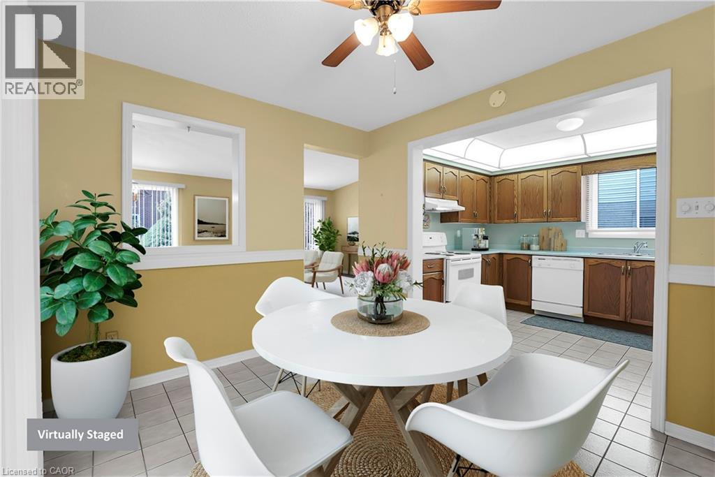 4584 Juniper Court, Beamsville, Ontario L3J 0C8 - Photo 4 - 40771446