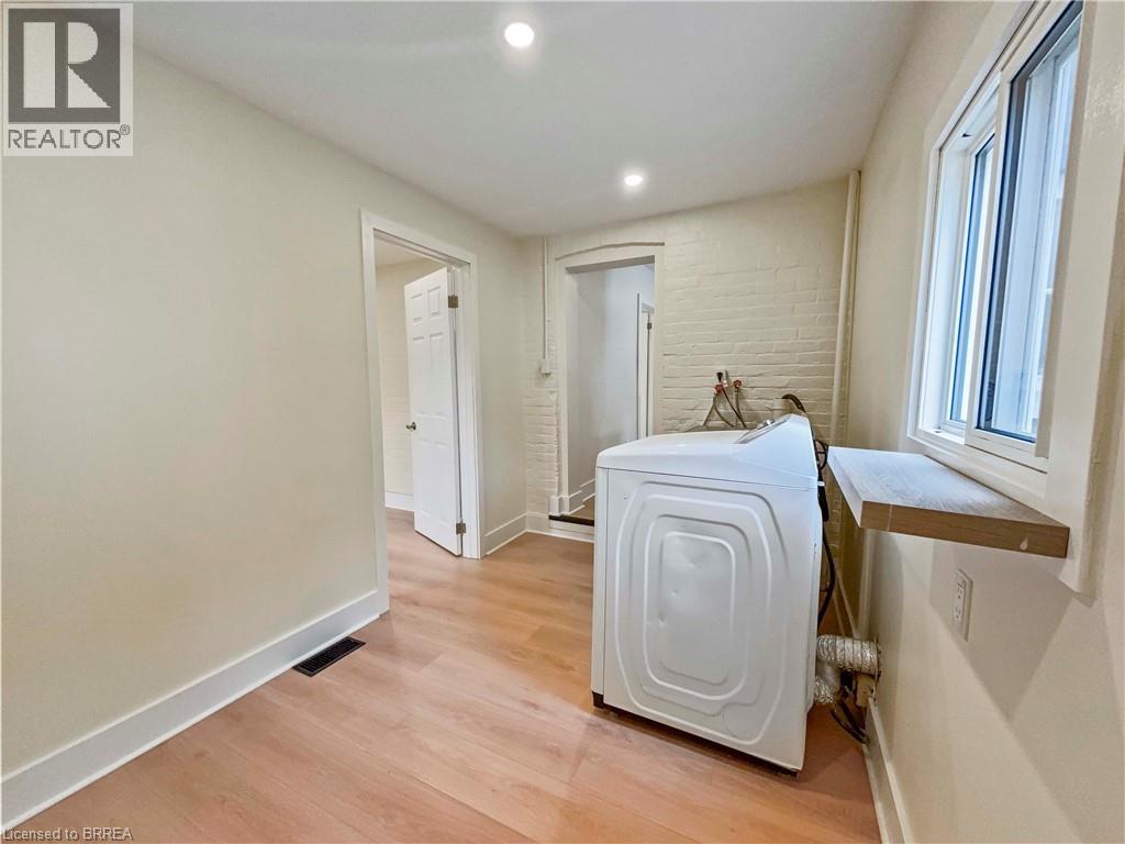 164 Nelson Street, Brantford, Ontario  N3S 4B6 - Photo 25 - 40742496