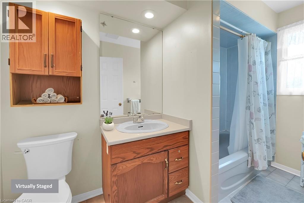 4584 Juniper Court, Beamsville, Ontario L3J 0C8 - Photo 12 - 40771446