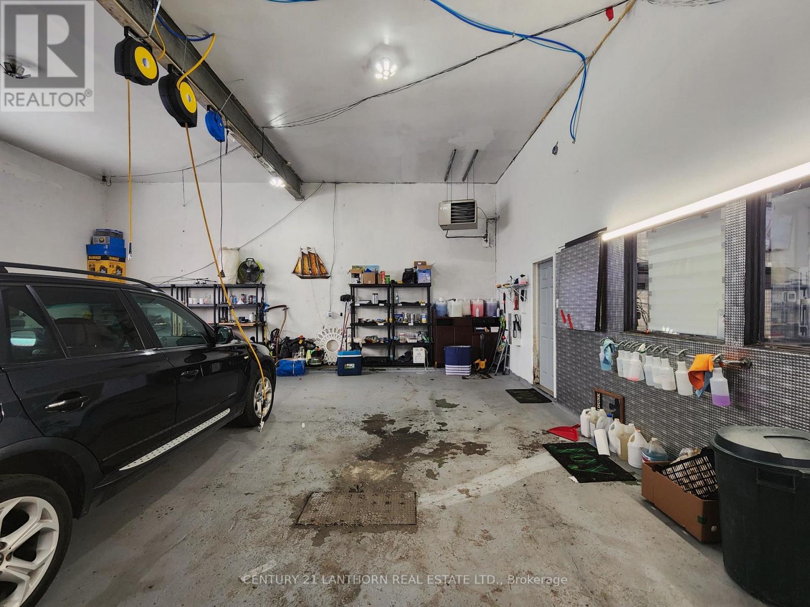 10 Cannifton Road, Belleville, Ontario  K8N 4T7 - Photo 8 - X12630414