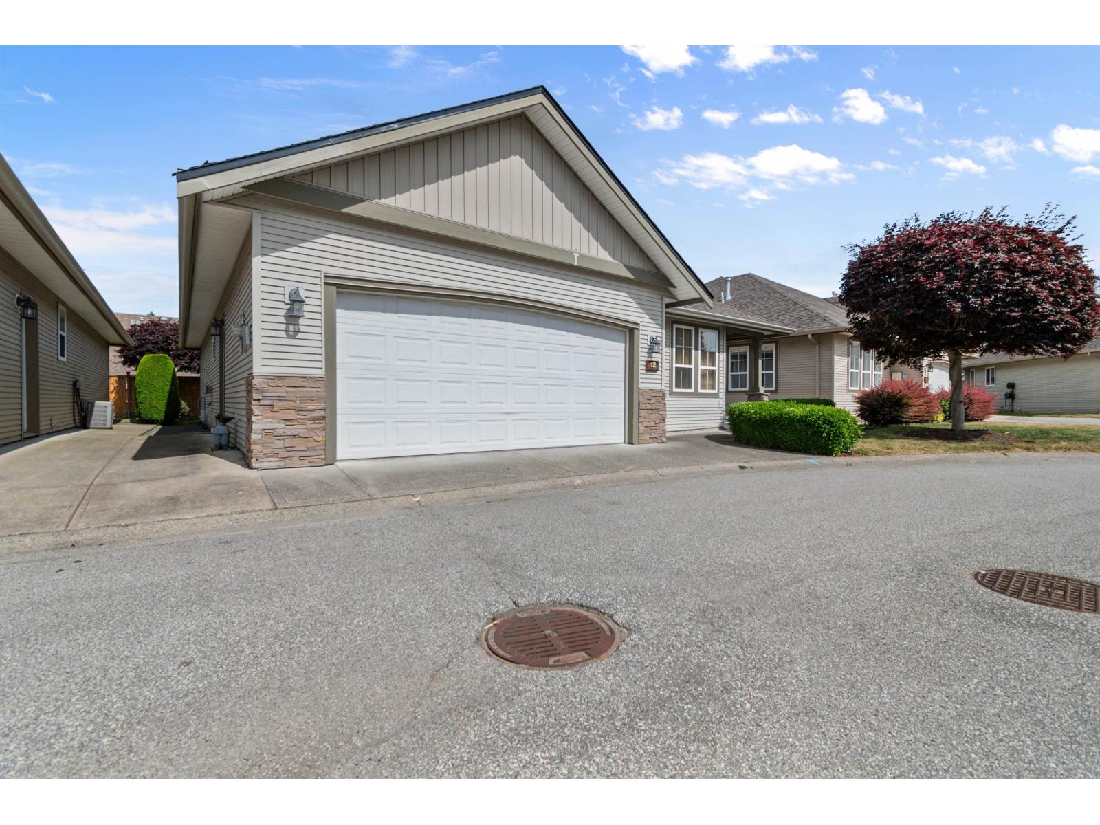 12 45819 Stevenson Road, Sardis East Vedder, Chilliwack, British Columbia  V2R 5T4 - Photo 2 - R3073672