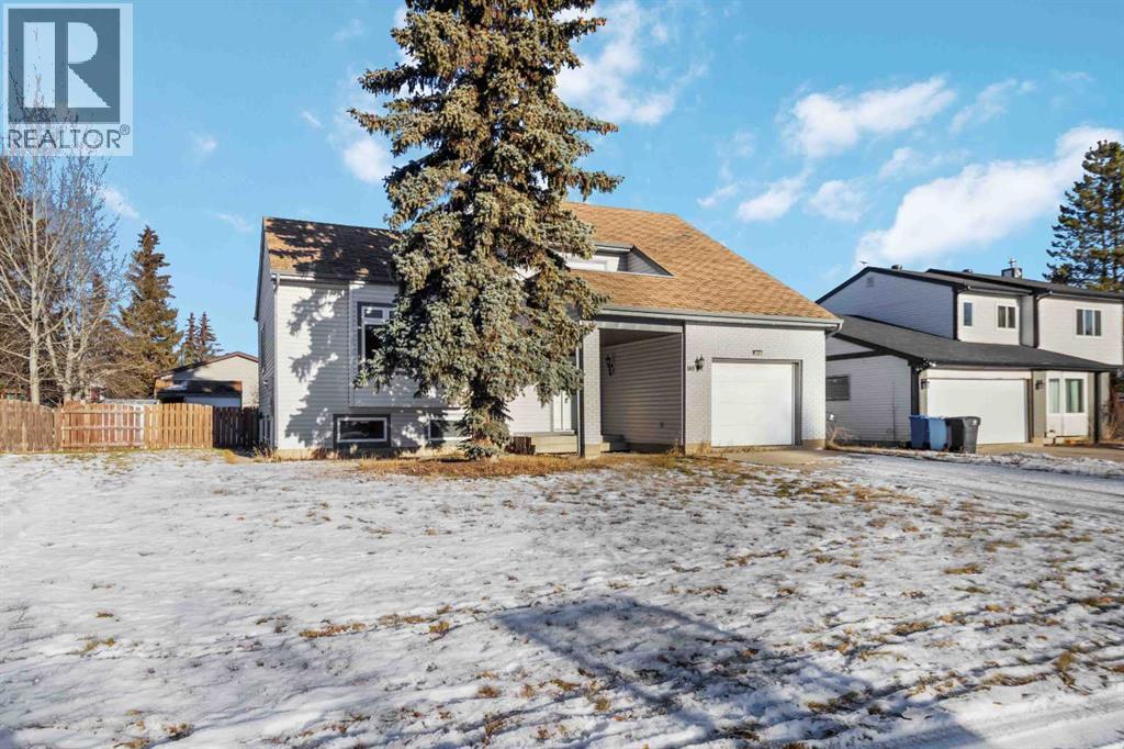 140 Brosseau Crescent, Fort Mcmurray, Alberta T9K 2G8 - Photo 2 - A2272521