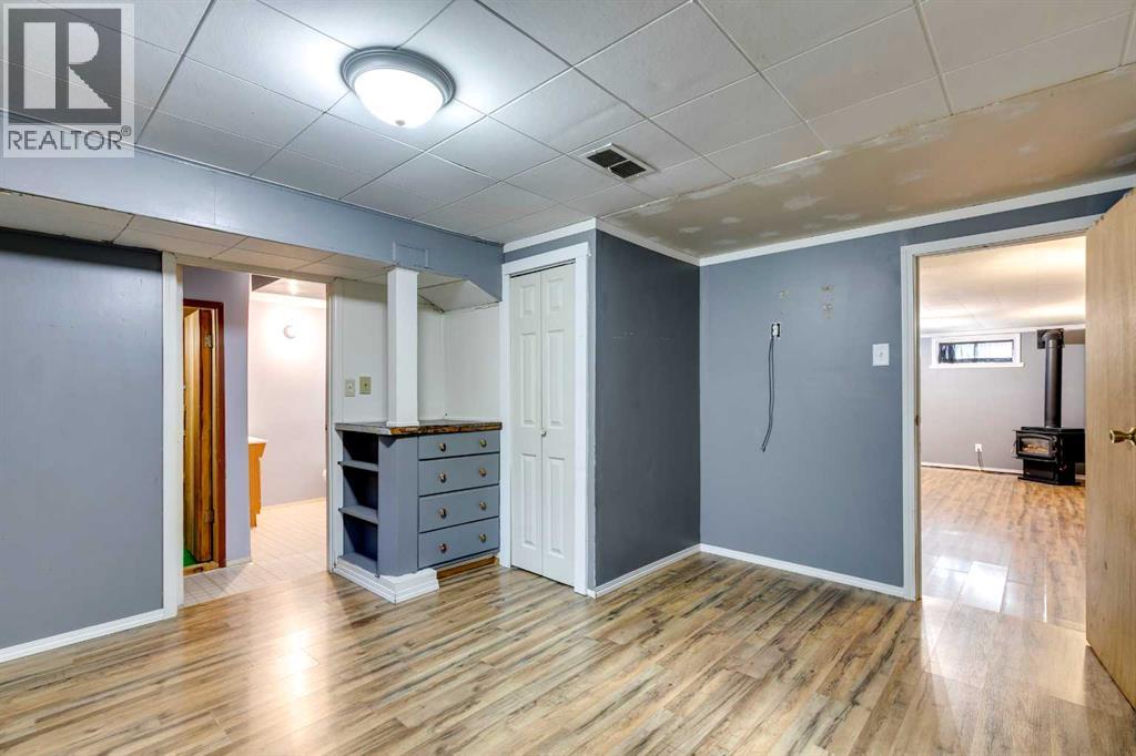 3328 45 Street Sw, Calgary, Alberta  T3E 3T9 - Photo 26 - A2270993