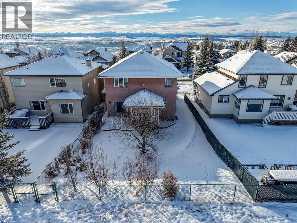 187 Gleneagles View, Cochrane, Alberta T4C 1W2 - Photo 38 - A2273915