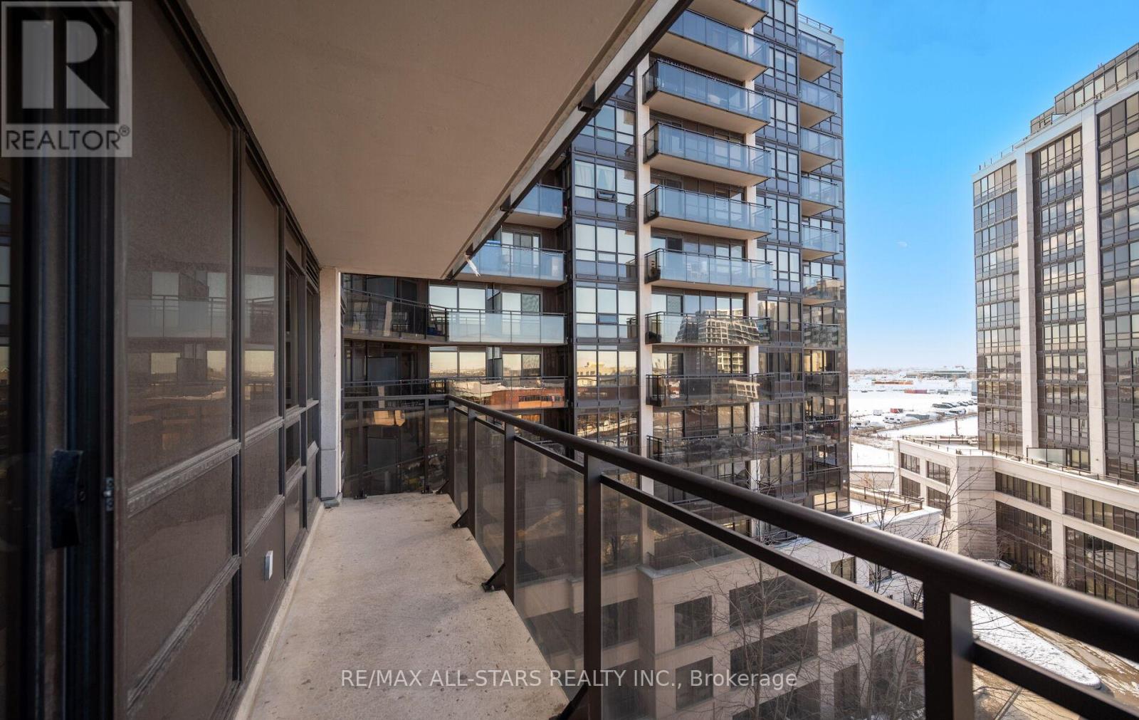 703 - 1060 Sheppard Avenue W, Toronto, Ontario  M3J 0G7 - Photo 29 - W12630244