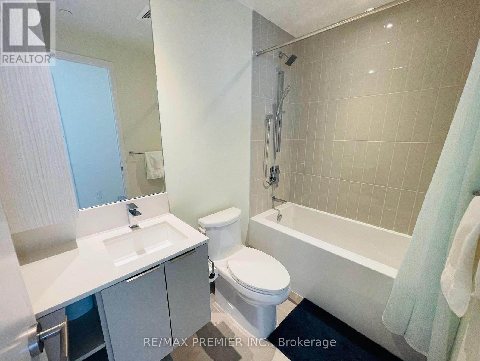 3407 - 3900 Confederation Parkway, Mississauga (City Centre), Ontario  L5B 0M3 - Photo 16 - W12630254