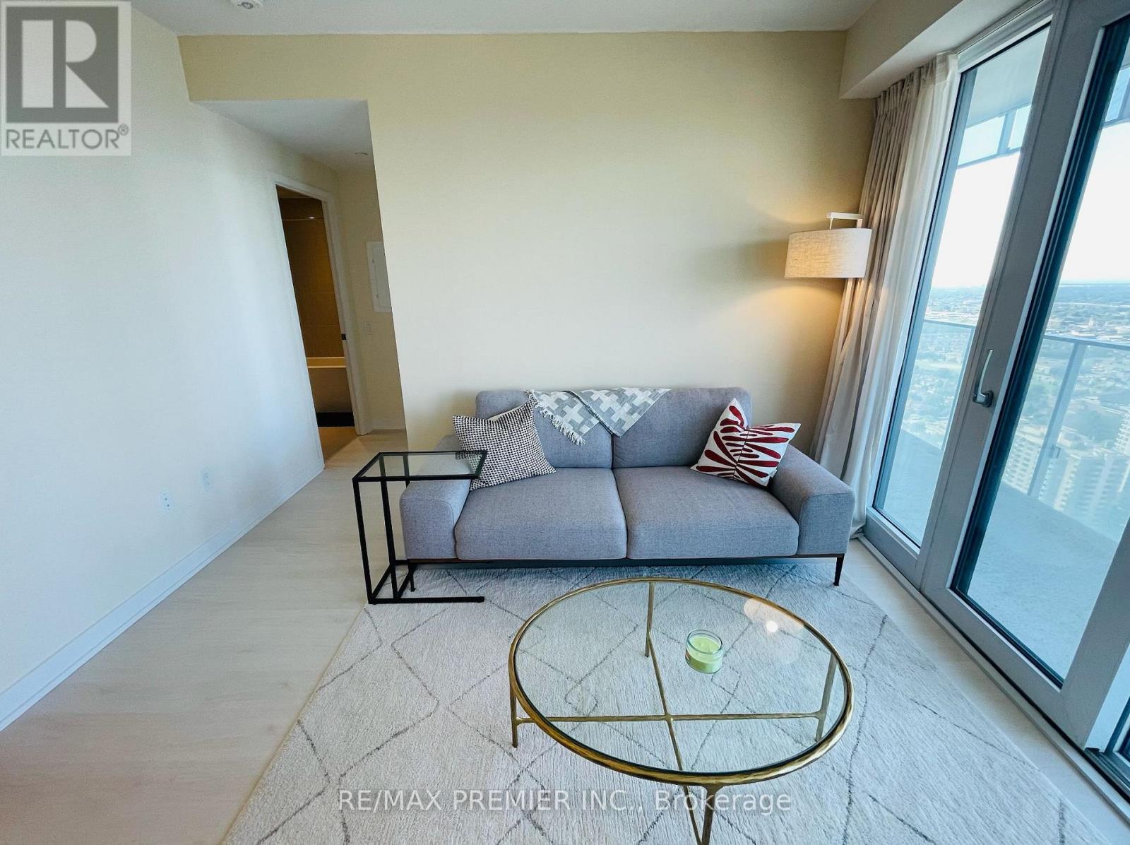 3407 - 3900 Confederation Parkway, Mississauga (City Centre), Ontario  L5B 0M3 - Photo 9 - W12630254