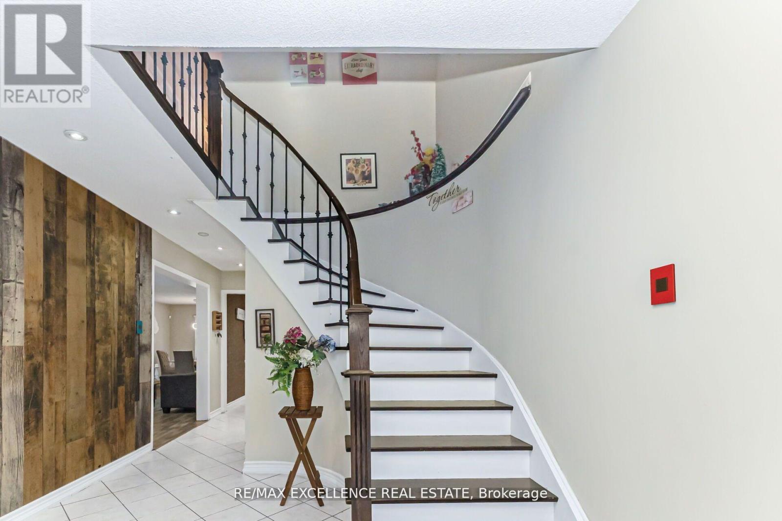 29 Faywood Drive, Brampton, Ontario  L6Y 4K3 - Photo 16 - W12630342