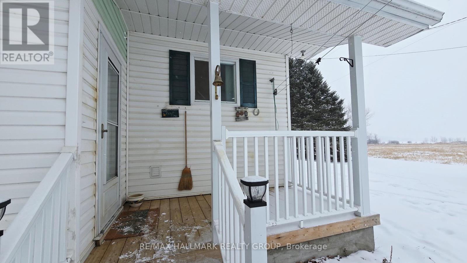 3427 John Shaw Road, Ottawa, Ontario K0A 2H0 - Photo 10 - X12630374