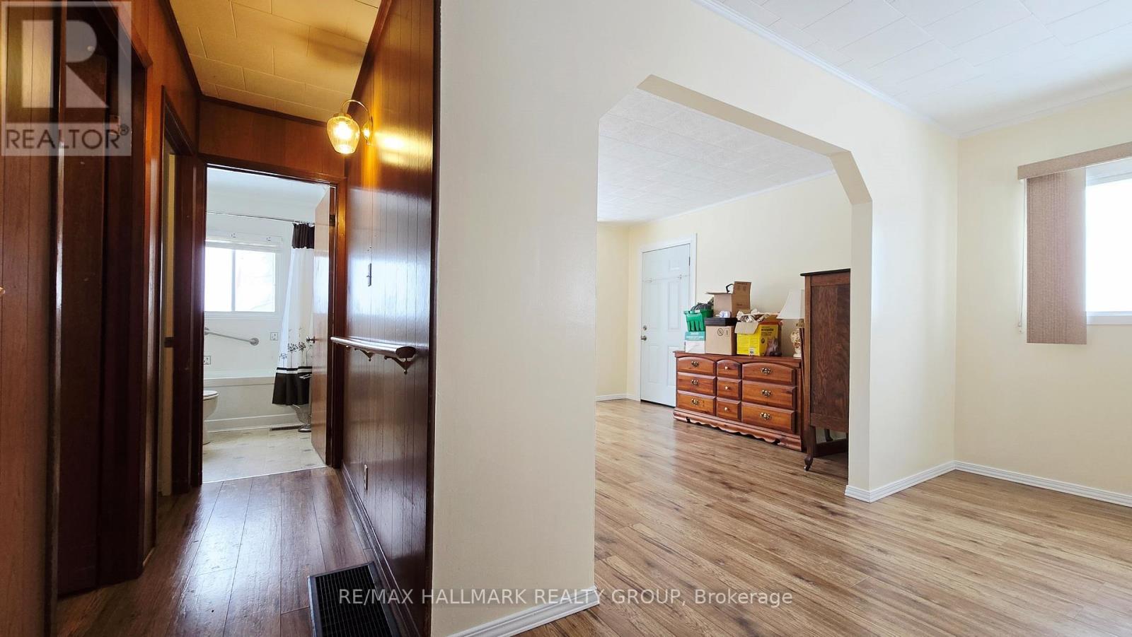 3427 John Shaw Road, Ottawa, Ontario K0A 2H0 - Photo 17 - X12630374