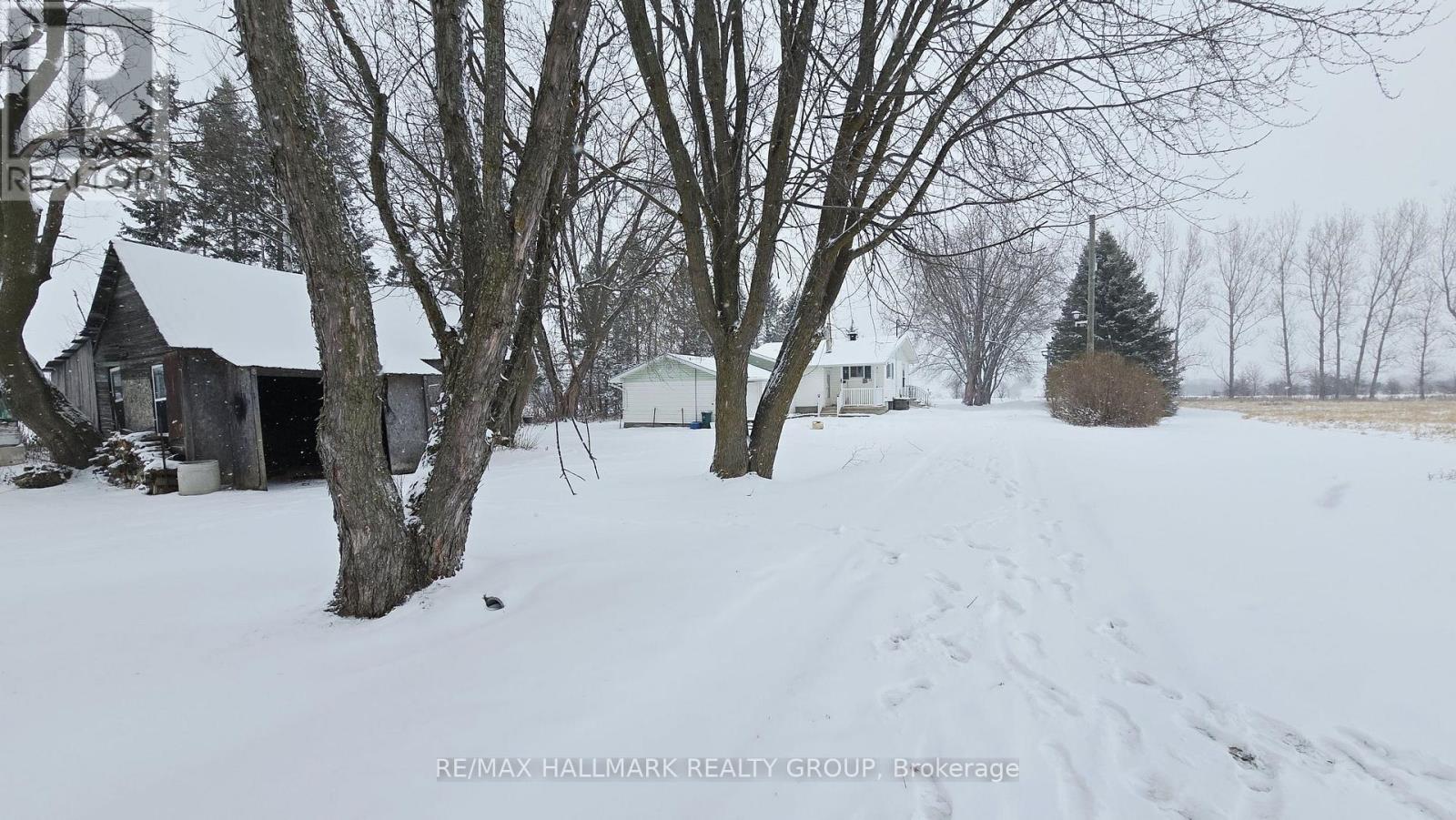 3427 John Shaw Road, Ottawa, Ontario K0A 2H0 - Photo 7 - X12630374