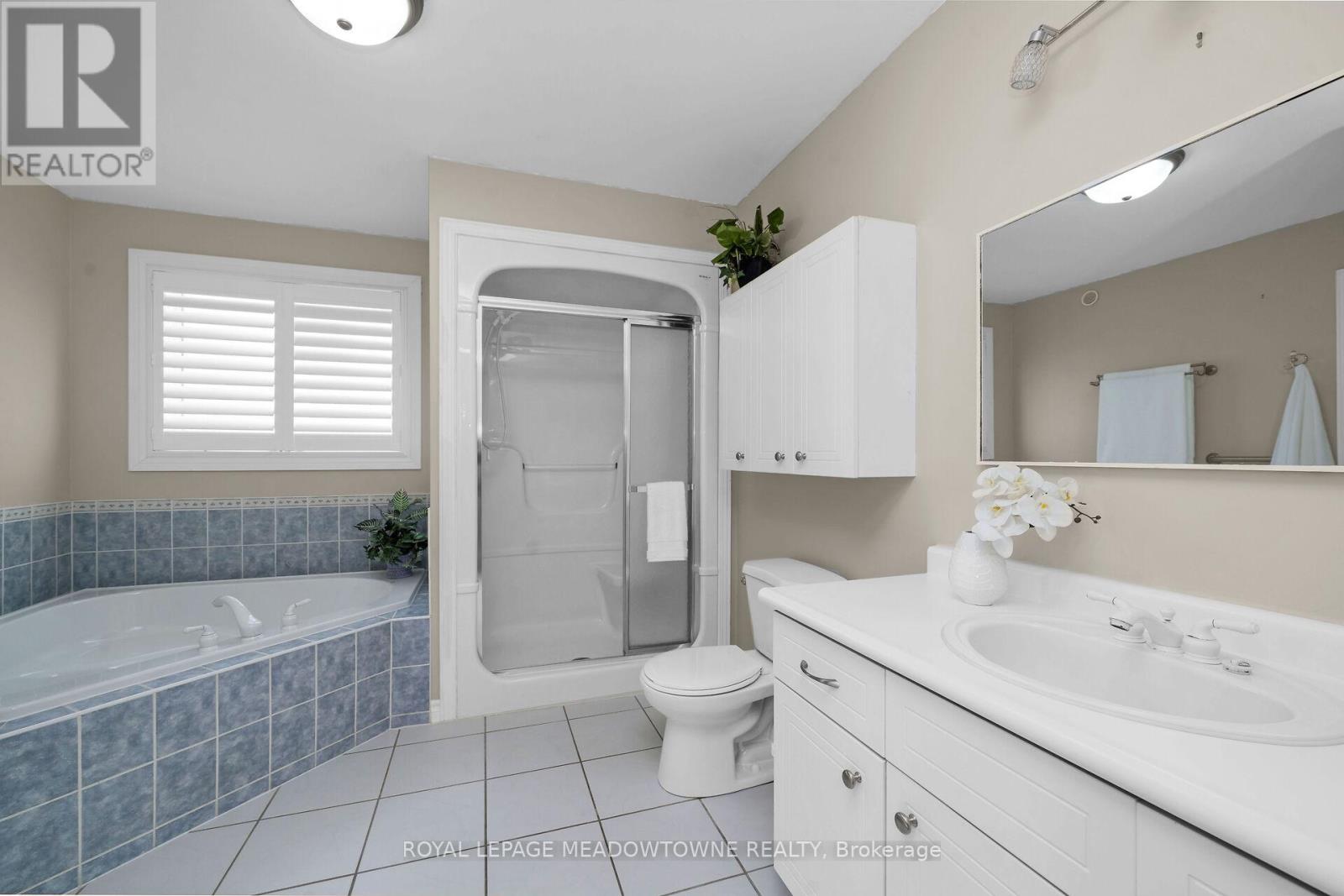 48 Dickinson Court, Centre Wellington, Ontario N0B 1S0 - Photo 21 - X12630280