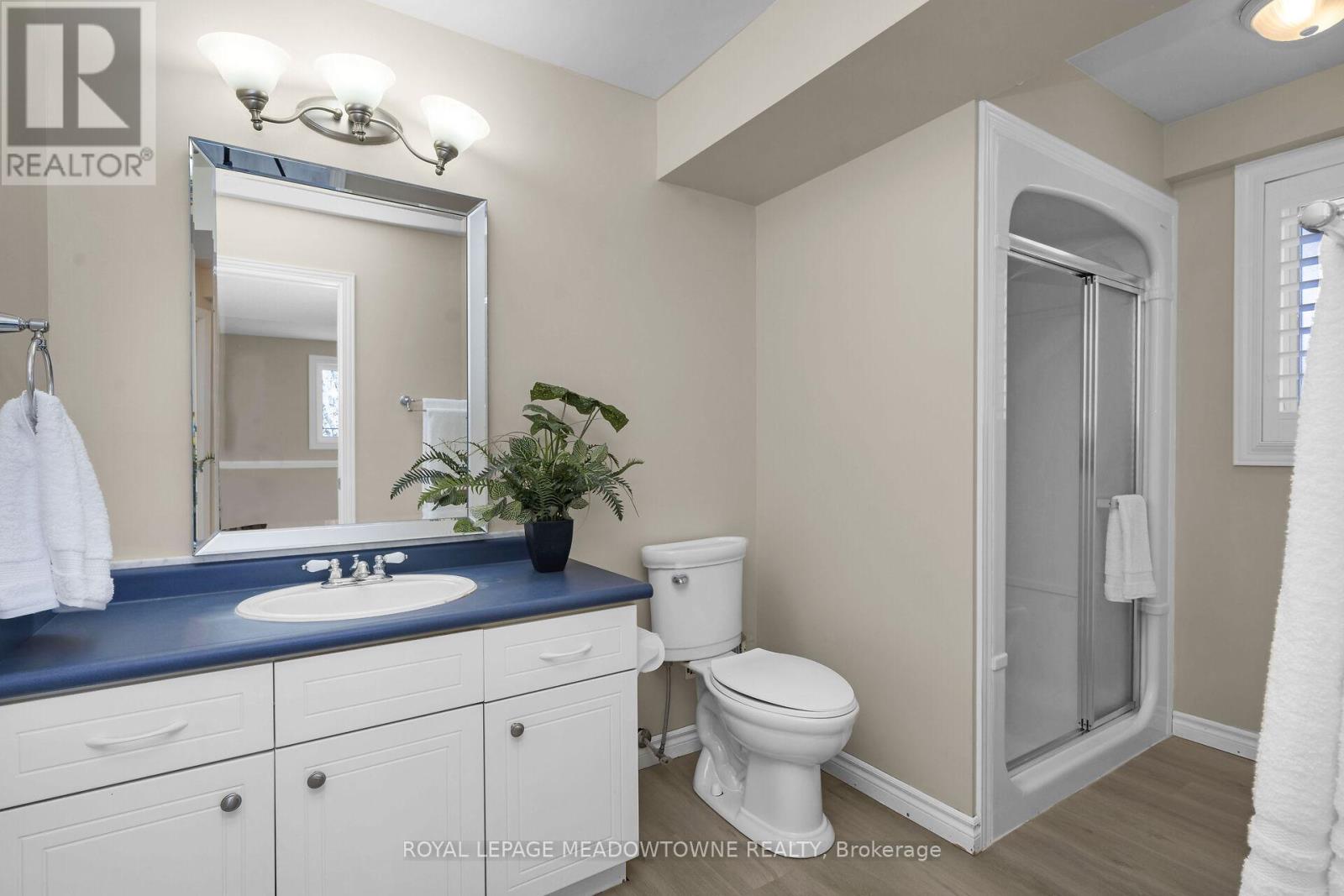 48 Dickinson Court, Centre Wellington, Ontario N0B 1S0 - Photo 29 - X12630280