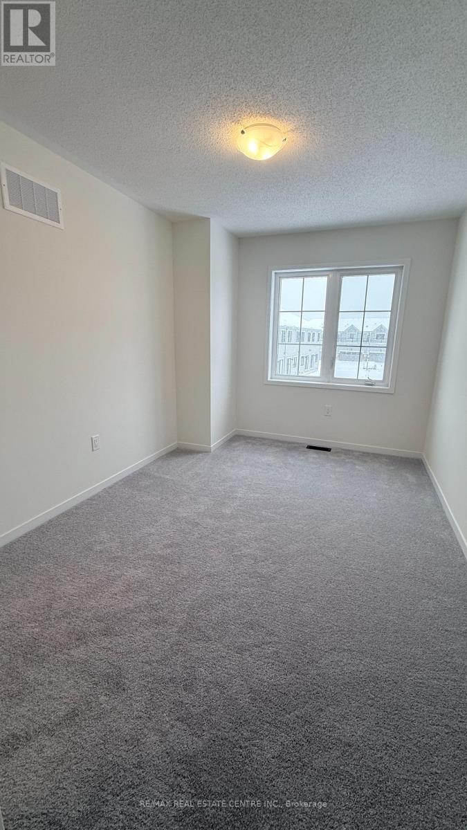 44 Seahorse Common N, Cambridge, Ontario  N1T 0H3 - Photo 11 - X12630302