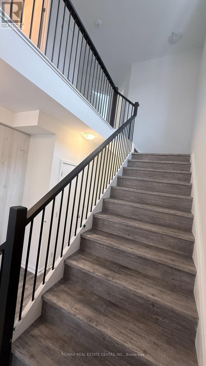 44 Seahorse Common N, Cambridge, Ontario  N1T 0H3 - Photo 24 - X12630302