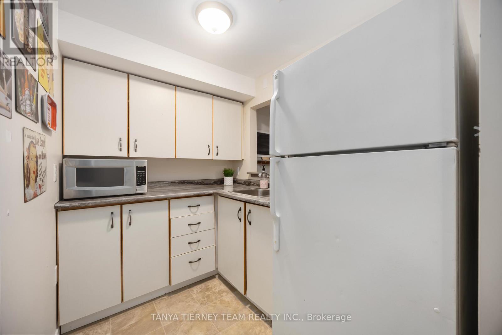 629 Tully Crescent, Peterborough, Ontario  K9K 0B1 - Photo 38 - X12630322