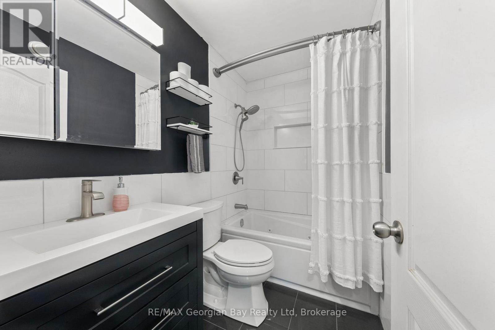 925 Dominion Avenue, Midland, Ontario  L4R 4W2 - Photo 19 - S12530096