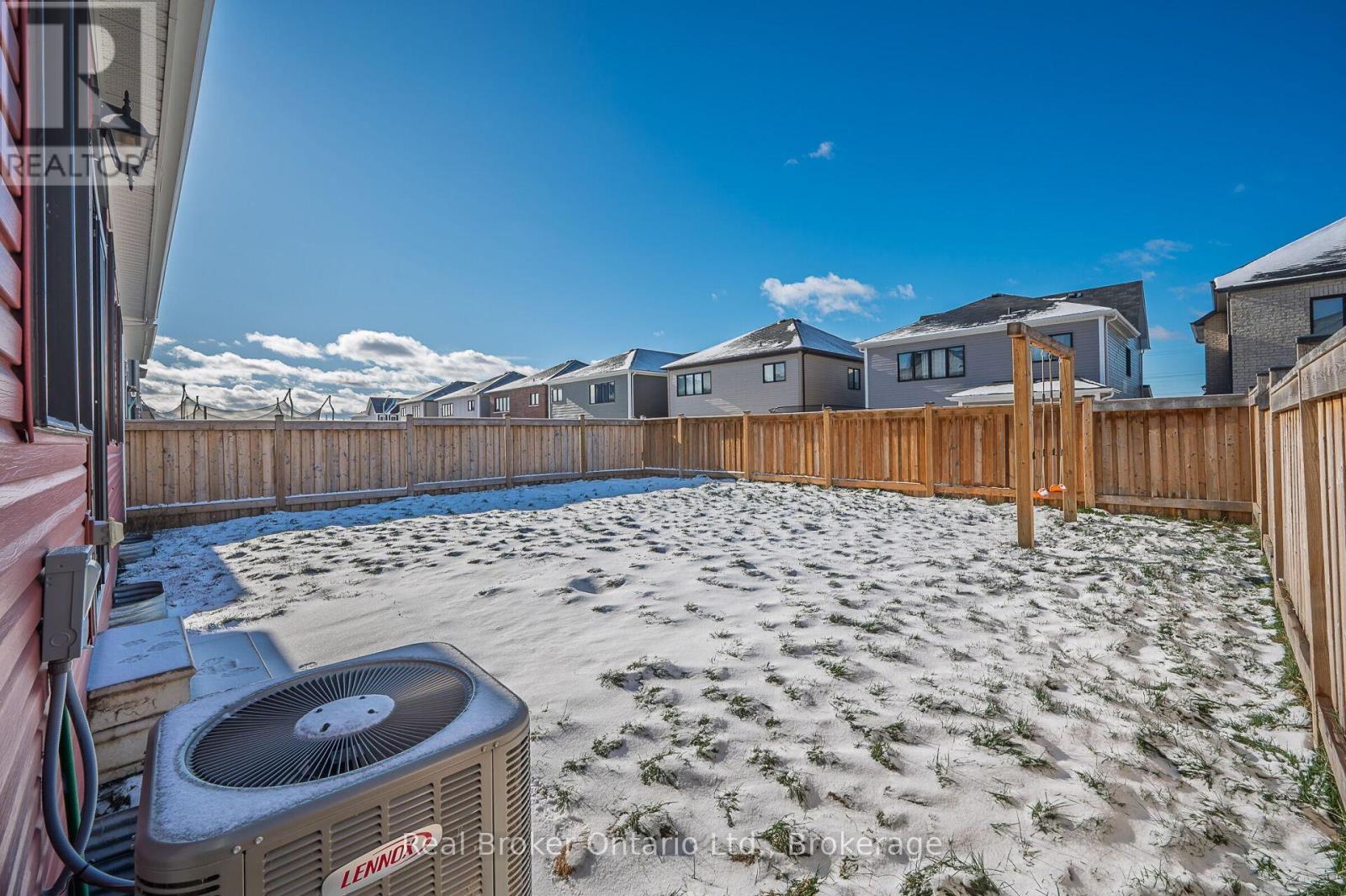 11 Frontier Drive, Thorold, Ontario  L2V 0K3 - Photo 35 - X12630386