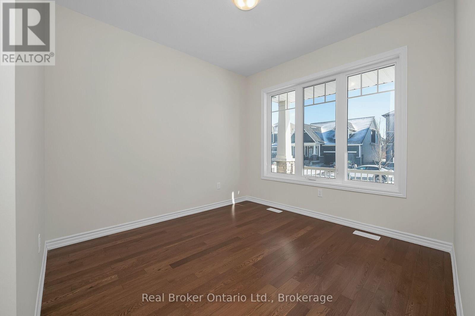 11 Frontier Drive, Thorold, Ontario  L2V 0K3 - Photo 8 - X12630386