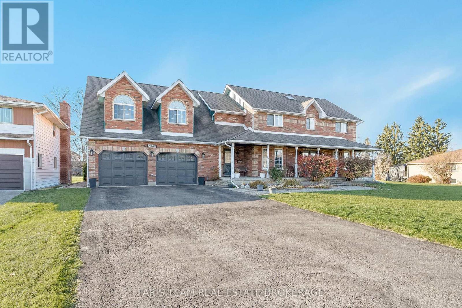 2040 Lea Road, Innisfil (Alcona), Ontario  L9S 1T3 - Photo 2 - N12569250