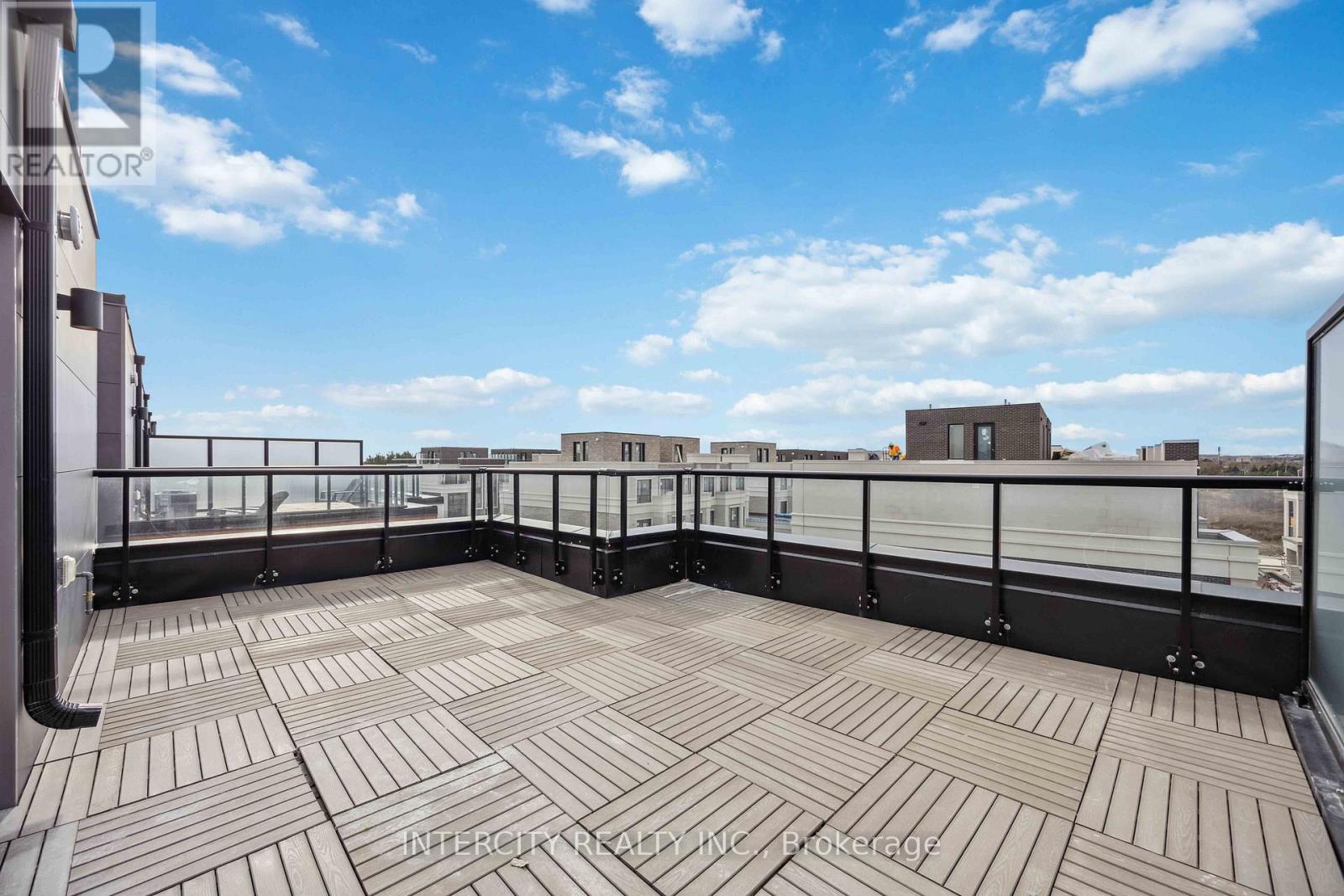 1215 - 8 David Eyer Road, Richmond Hill, Ontario  L4S 0N3 - Photo 25 - N12629922