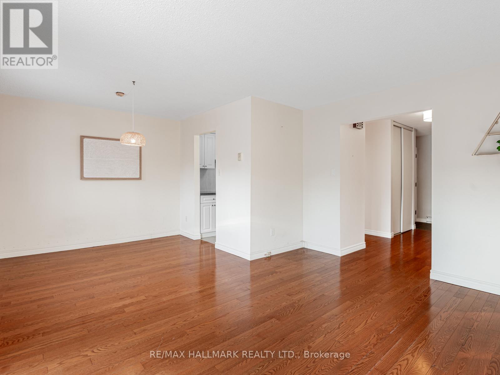 405 - 11 Reith Way, Markham, Ontario  L3T 5C6 - Photo 19 - N12630308