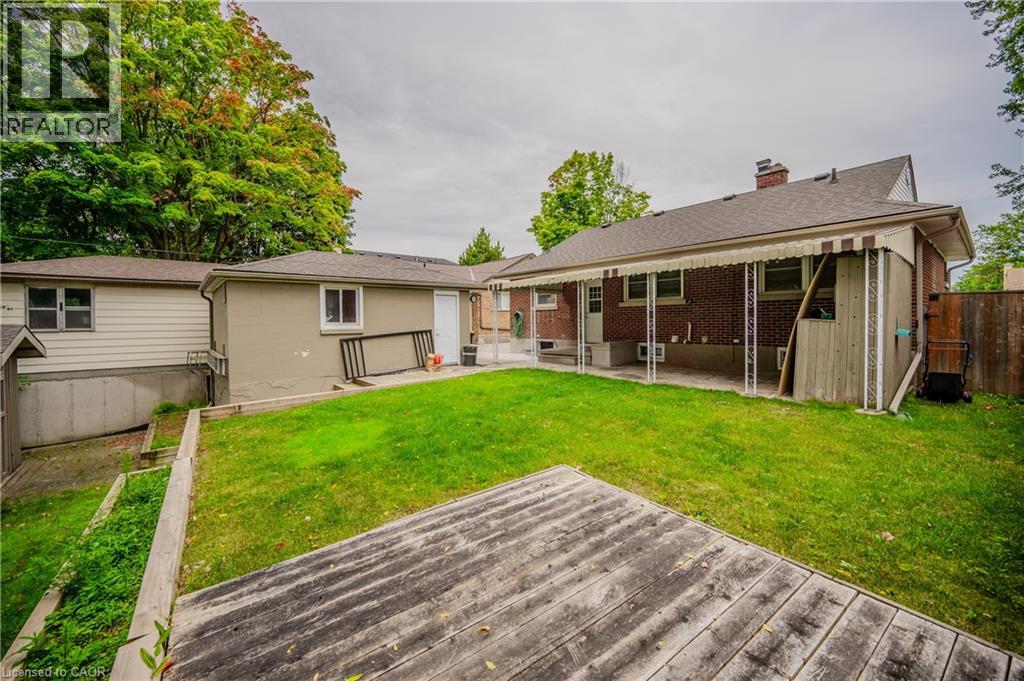 15 Edinburgh Road Unit# Upper, Kitchener, Ontario  N2B 1M4 - Photo 12 - 40793323