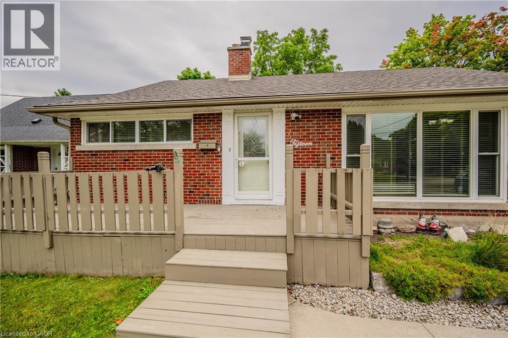 15 Edinburgh Road Unit# Upper, Kitchener, Ontario  N2B 1M4 - Photo 2 - 40793323