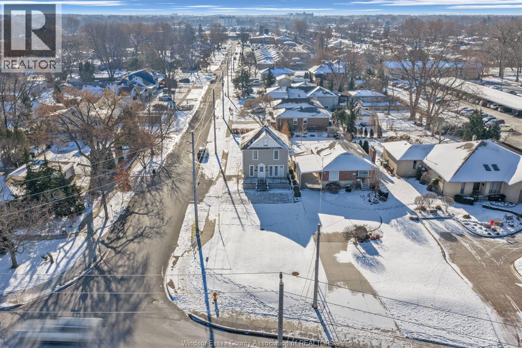 8385 Riverside Drive East, Windsor, Ontario N8S 1E7 - Photo 30 - 25031633