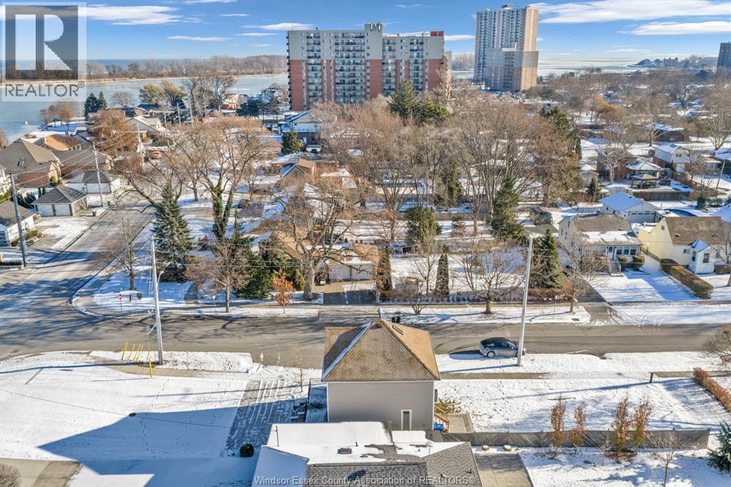 8385 Riverside Drive East, Windsor, Ontario N8S 1E7 - Photo 31 - 25031633