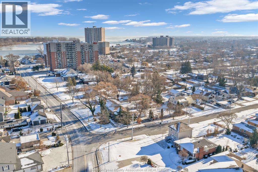 8385 Riverside Drive East, Windsor, Ontario N8S 1E7 - Photo 36 - 25031633
