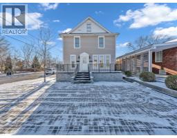 8385 RIVERSIDE DRIVE East, Windsor, Ontario