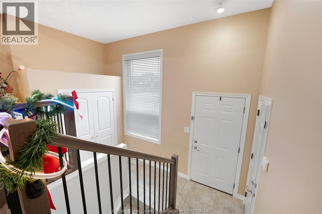 3122 Viola Crescent, Windsor, Ontario N8N 0A1 - Photo 5 - 25031632