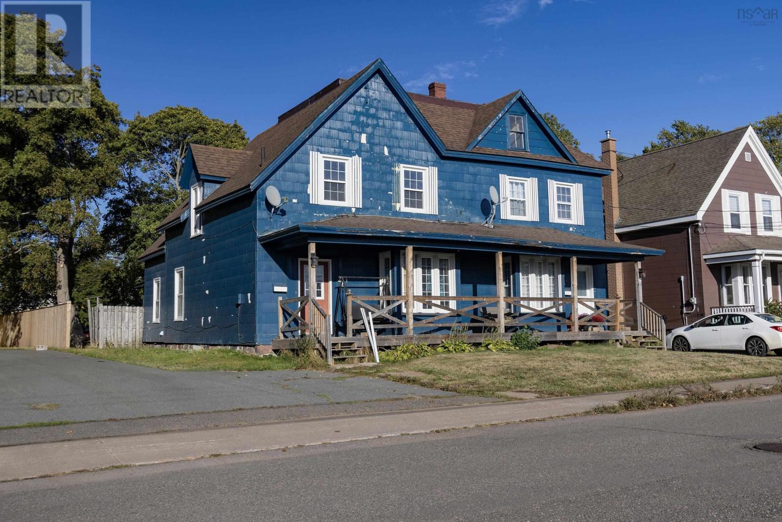 22-24 Croft Street, Amherst, Nova Scotia