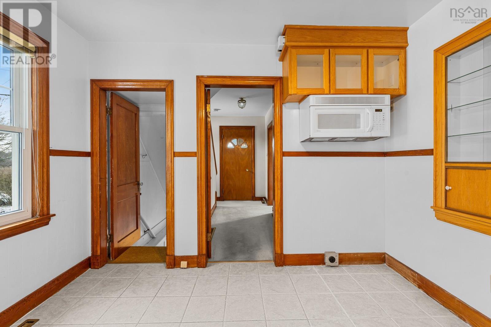 3381 Claremont Street, Halifax, Nova Scotia  B3L 3L6 - Photo 9 - 202529400