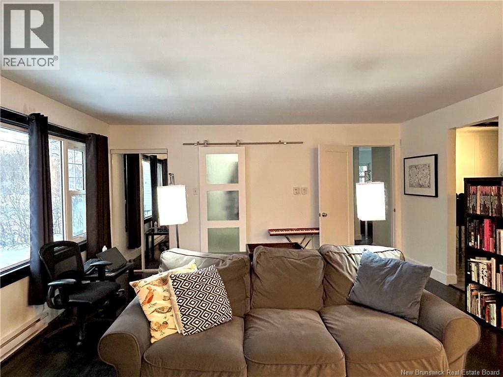 740 King George Hwy, Miramichi, New Brunswick  E1V 1P8 - Photo 11 - NB131239