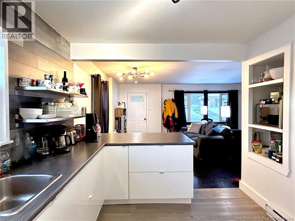 740 King George Hwy, Miramichi, New Brunswick  E1V 1P8 - Photo 8 - NB131239