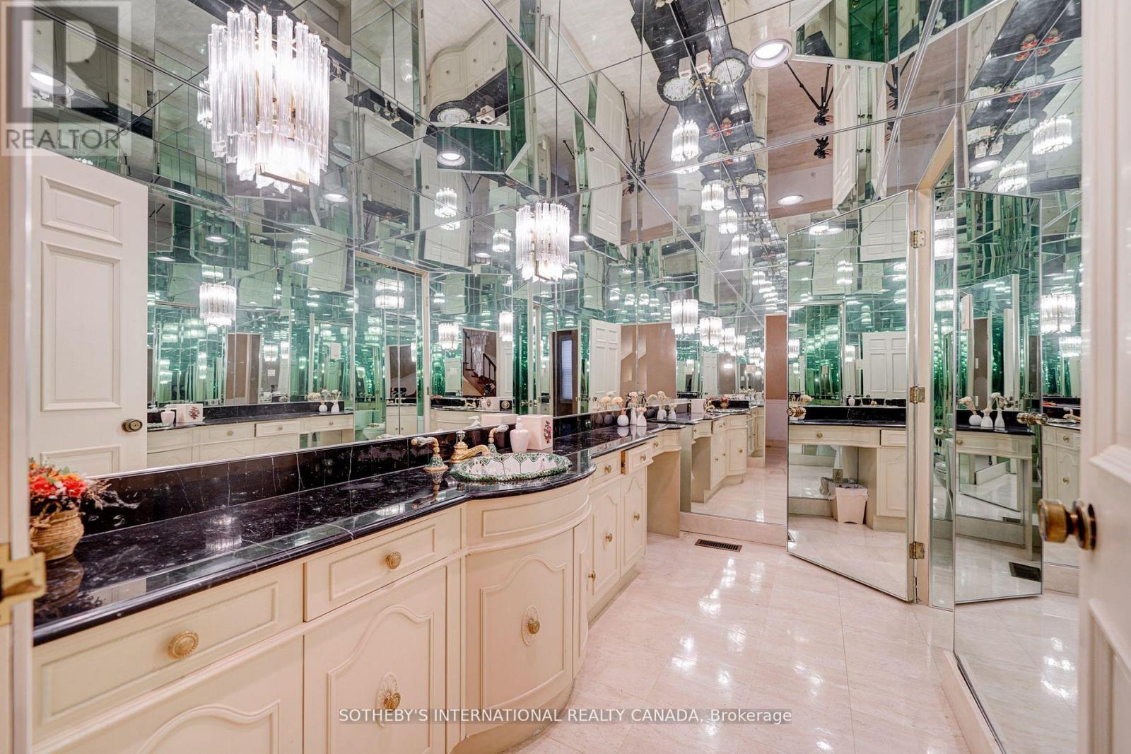 27 Junewood Crescent, Toronto (St. Andrew-Windfields), Ontario  M2L 2C3 - Photo 12 - C12630390