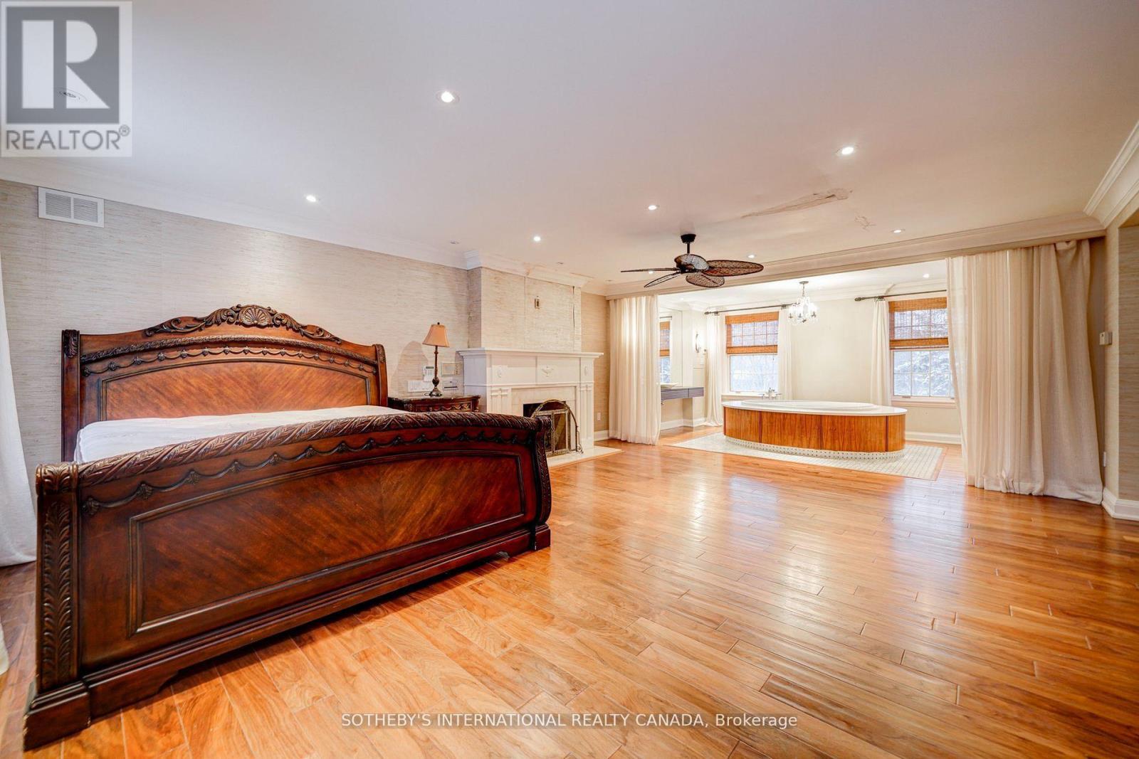 27 Junewood Crescent, Toronto (St. Andrew-Windfields), Ontario  M2L 2C3 - Photo 18 - C12630390