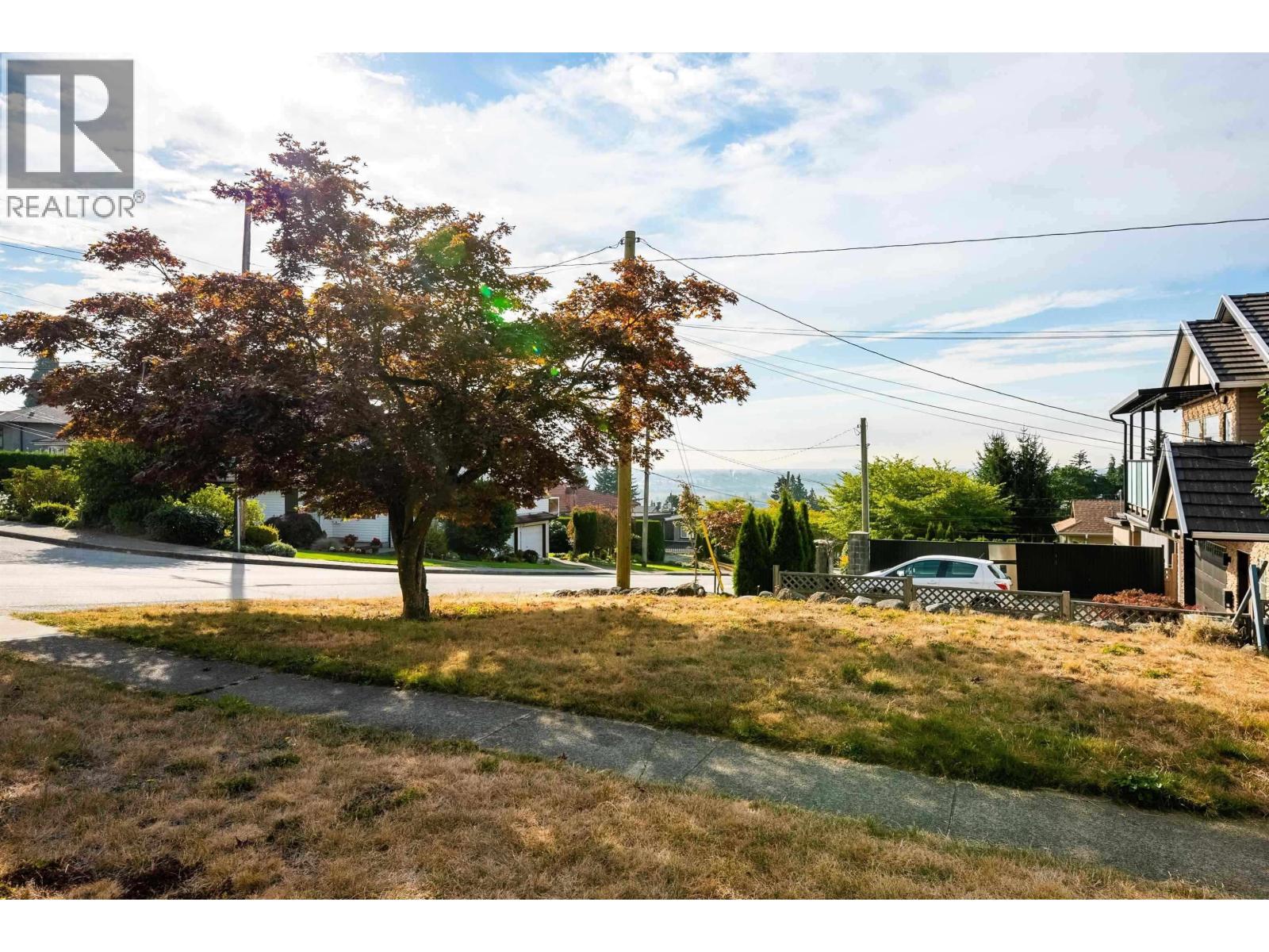 7989 Mcgregor Avenue, Burnaby, British Columbia  V5J 4H4 - Photo 10 - R3073616