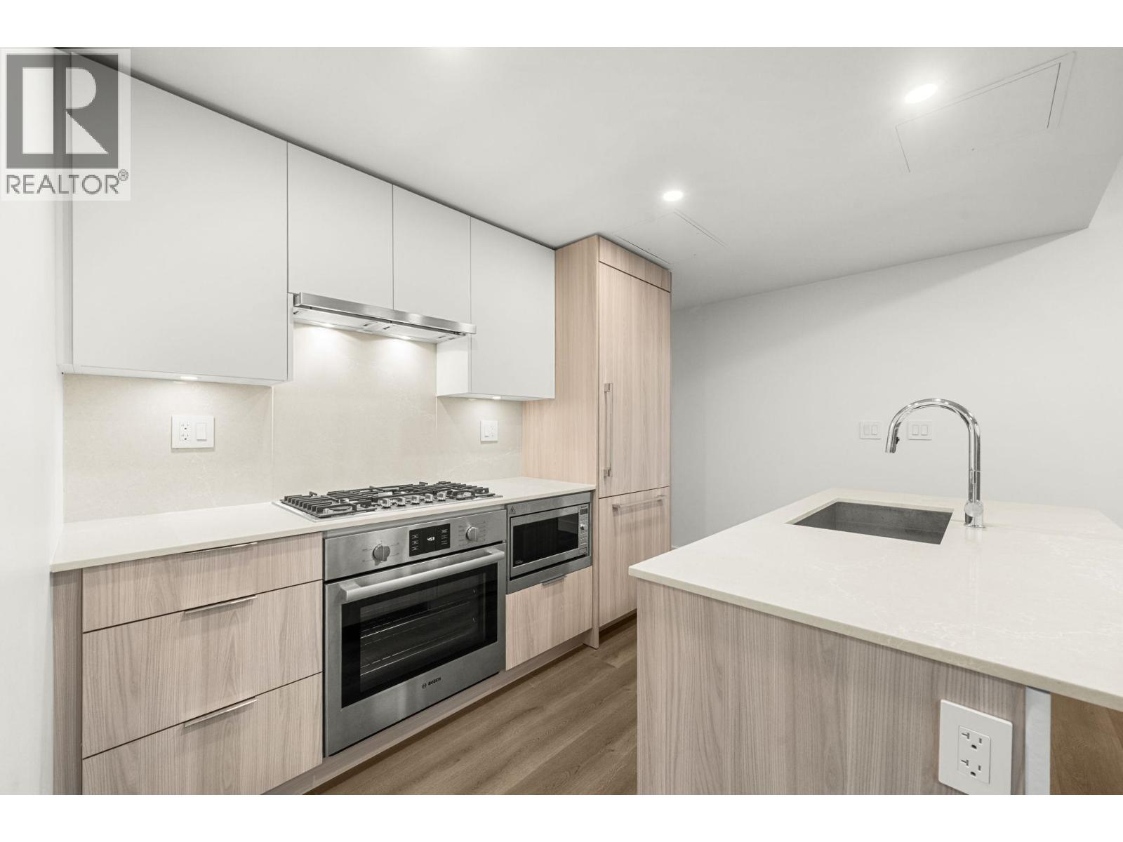 1106 901 Lougheed Highway, Coquitlam, British Columbia V3K 3T3 - Photo 12 - R3073601