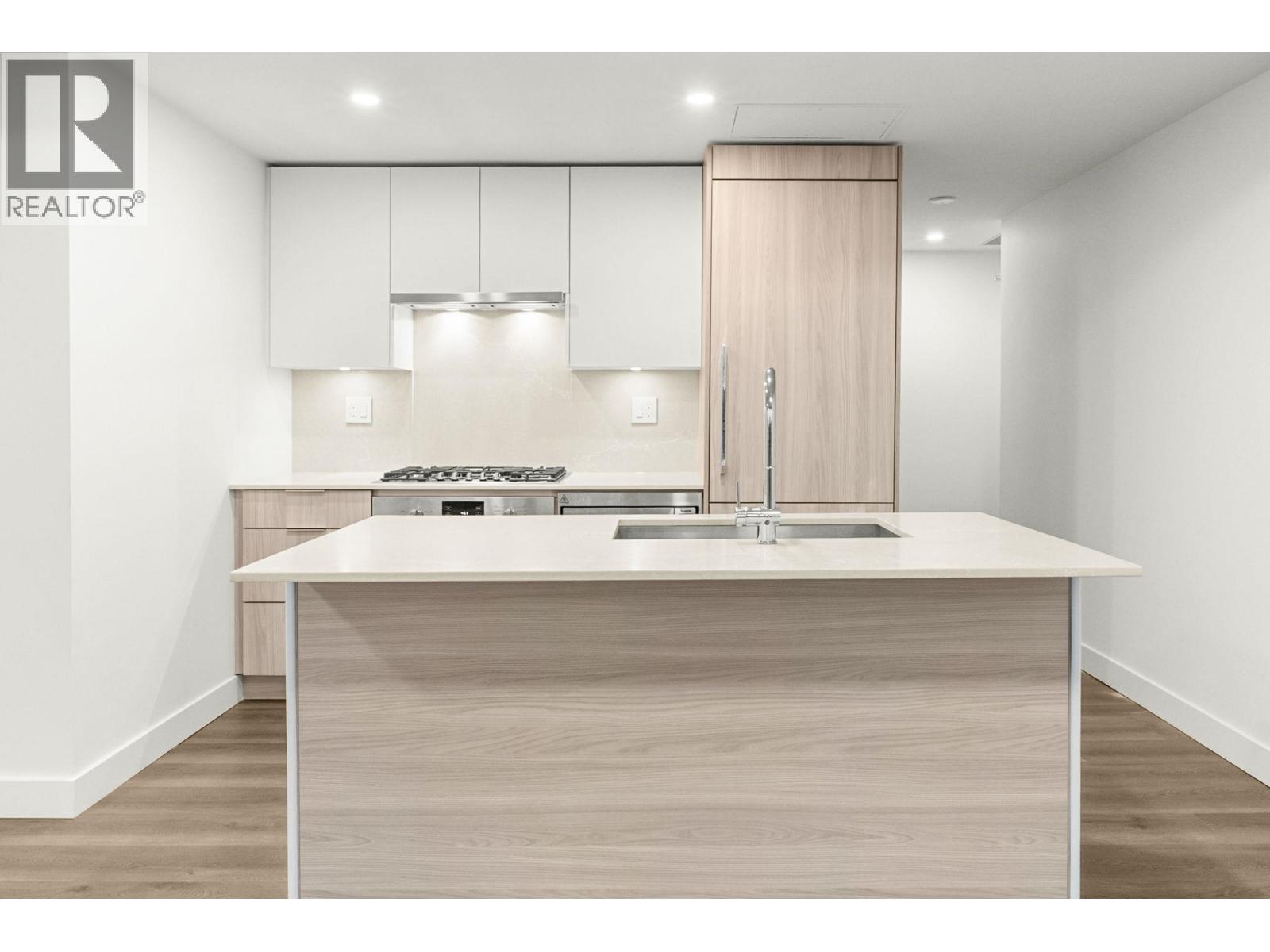 1106 901 Lougheed Highway, Coquitlam, British Columbia V3K 3T3 - Photo 6 - R3073601