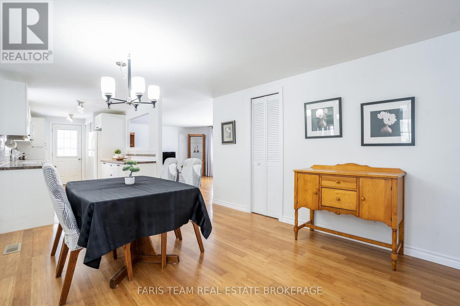 25 Recreation Drive, Innisfil, Ontario L9S 1N5 - Photo 12 - N12536460