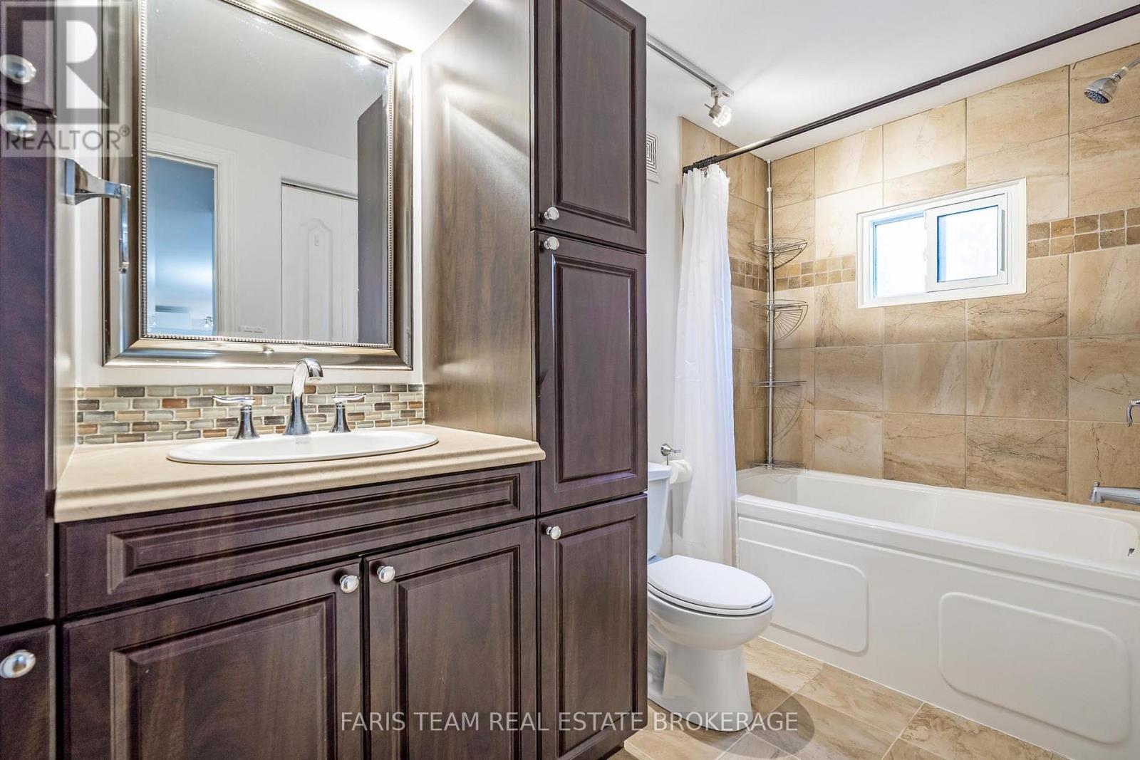 25 Recreation Drive, Innisfil, Ontario L9S 1N5 - Photo 23 - N12536460