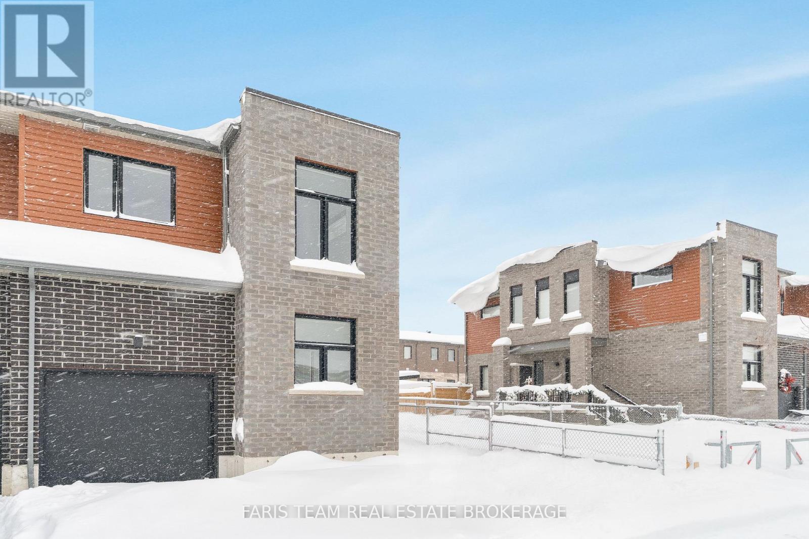 97 Gateland Drive, Barrie, Ontario  L9J 0N2 - Photo 1 - S12424473