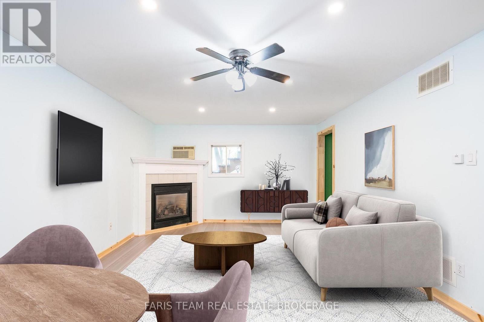 3 John Drive, Innisfil, Ontario  L0L 1L0 - Photo 36 - N12600938