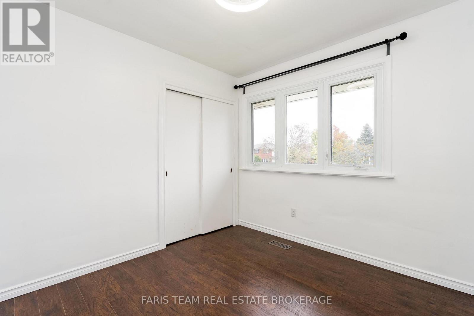 128 Rose Street, Barrie, Ontario  L4M 2T7 - Photo 21 - S12544230