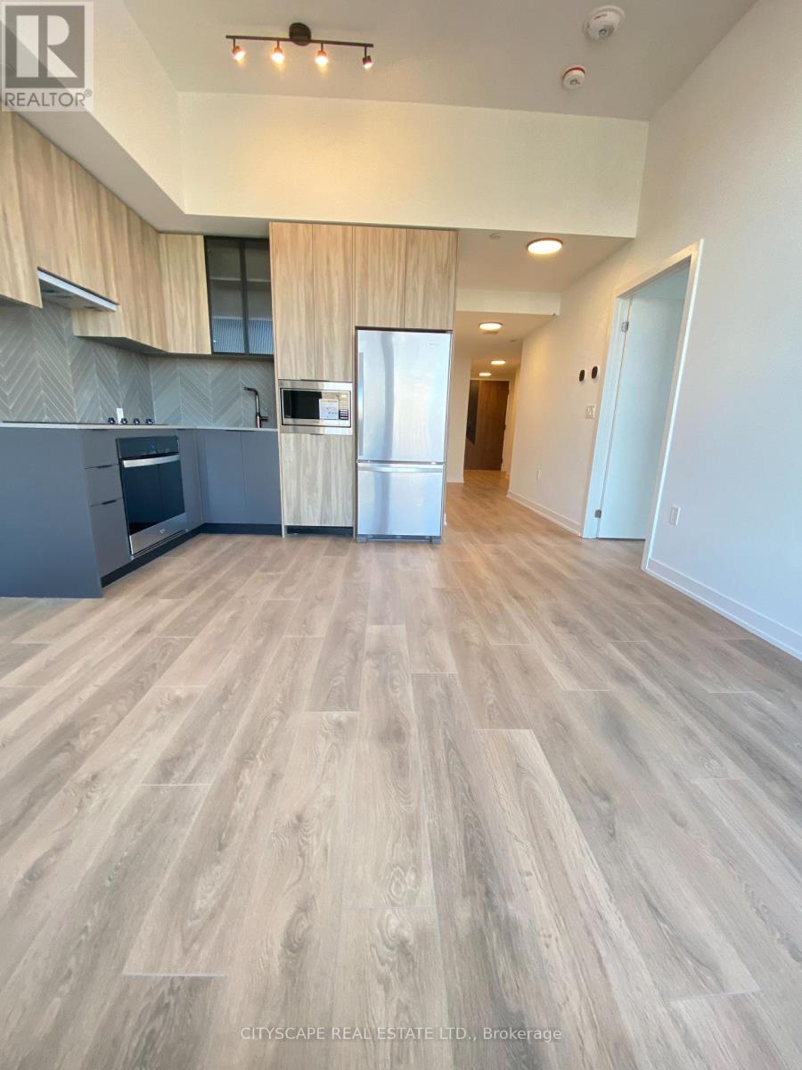 822 - 1037 The Queensway, Toronto, Ontario  M8Z 6C7 - Photo 2 - W12630294